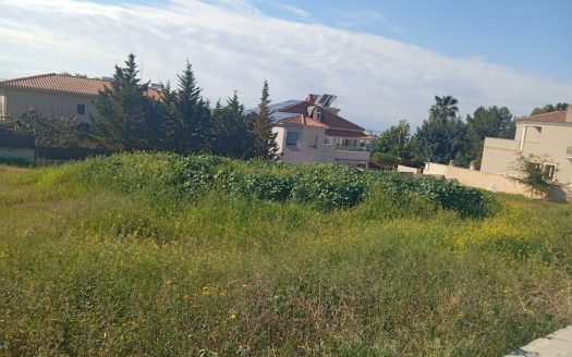 Plots in Agios Athanasios